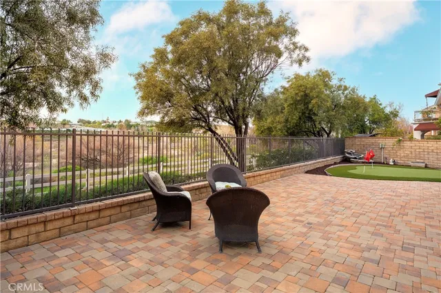 $950,000 | 24125 Willowbrooke Court, Valencia, CA 91354