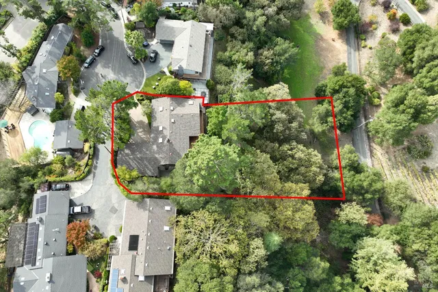 $1,800,000 | 1015 Regio Court, Lafayette, CA 94549