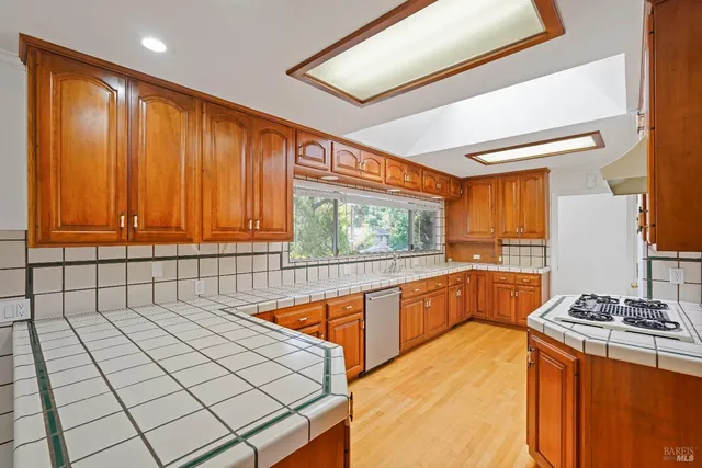 $1,800,000 | 1015 Regio Court, Lafayette, CA 94549