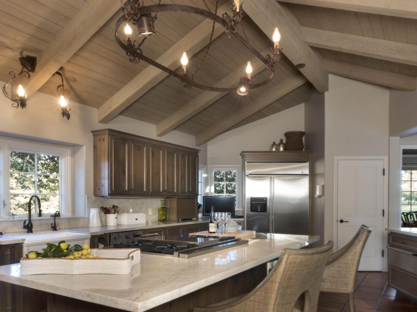 36 Castro Road Monterey, CA 93940 - Photo 7 of 30 Gallery Image 7