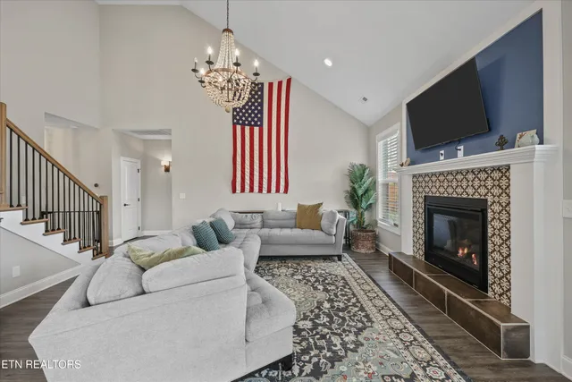 $649,900 | 2007 Logan Drive, Maryville, TN 37803