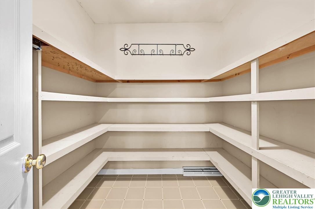 454 Pheasant Road Saylorsburg, PA 18353 - Photo 14 of 48