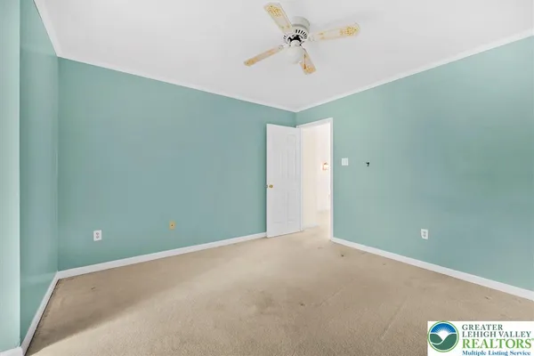 $425,000 | 454 Pheasant Road, Saylorsburg, PA 18353
