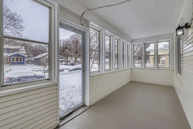 $2,599 | 3507 North Newton Avenue, Minneapolis, MN 55412