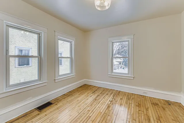 $2,599 | 3507 North Newton Avenue, Minneapolis, MN 55412