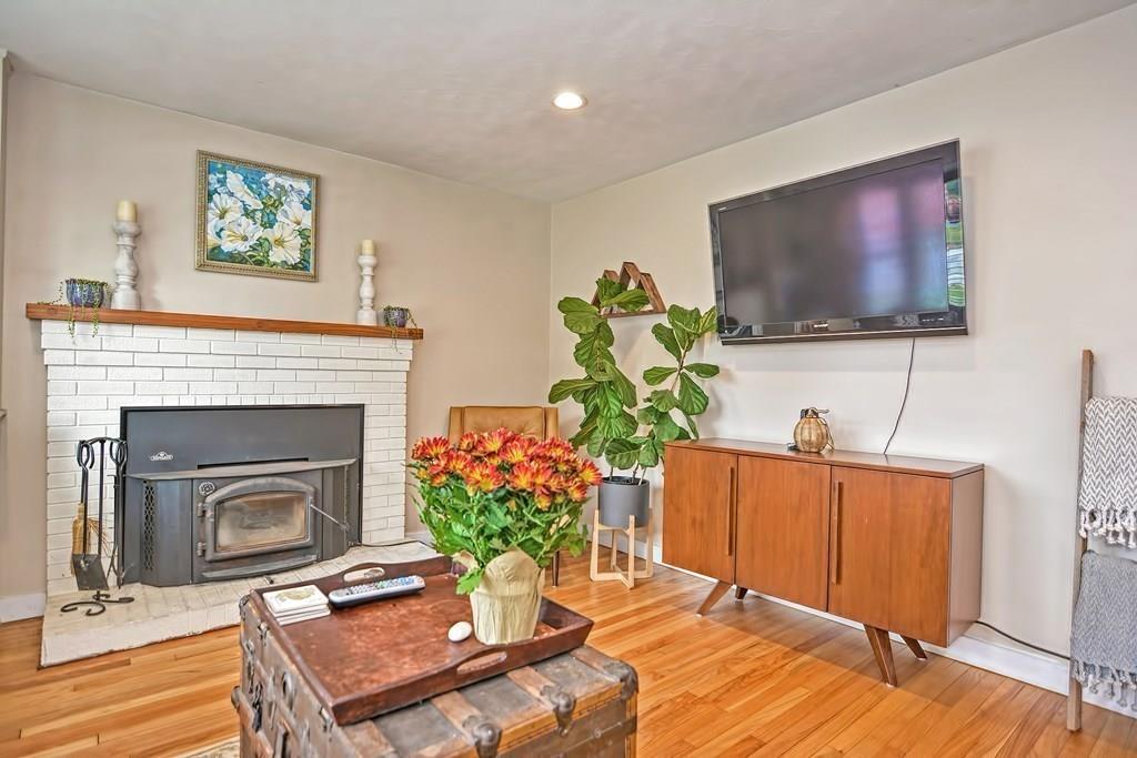 389 Massasoit Road Worcester, MA 01604 - Photo 11 of 42 Gallery Image 11