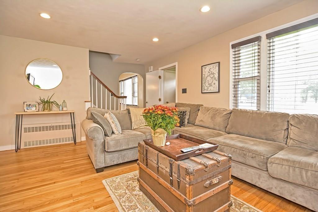 389 Massasoit Road Worcester, MA 01604 - Photo 10 of 42 Gallery Image 10