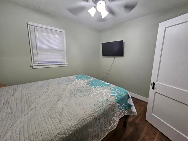$163,900 | 109 Charlotte Avenue, Albert Lea, MN 56007