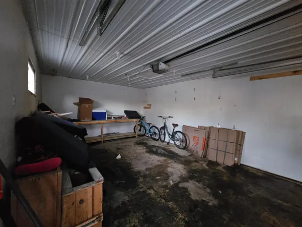 $163,900 | 109 Charlotte Avenue, Albert Lea, MN 56007