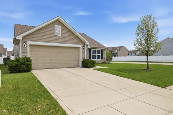 $299,900 | 7533 Bolero Court, Indianapolis, IN 46113