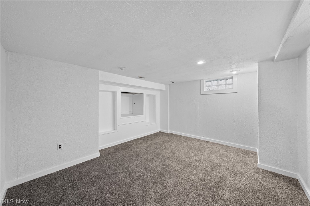 720 Belden Avenue Akron, OH 44310 - Photo 27 of 33 Quiet media room