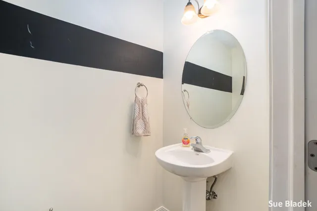 $464,900 | 8641 Suntree Drive, Zeeland, MI 49464