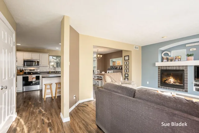 $464,900 | 8641 Suntree Drive, Zeeland, MI 49464