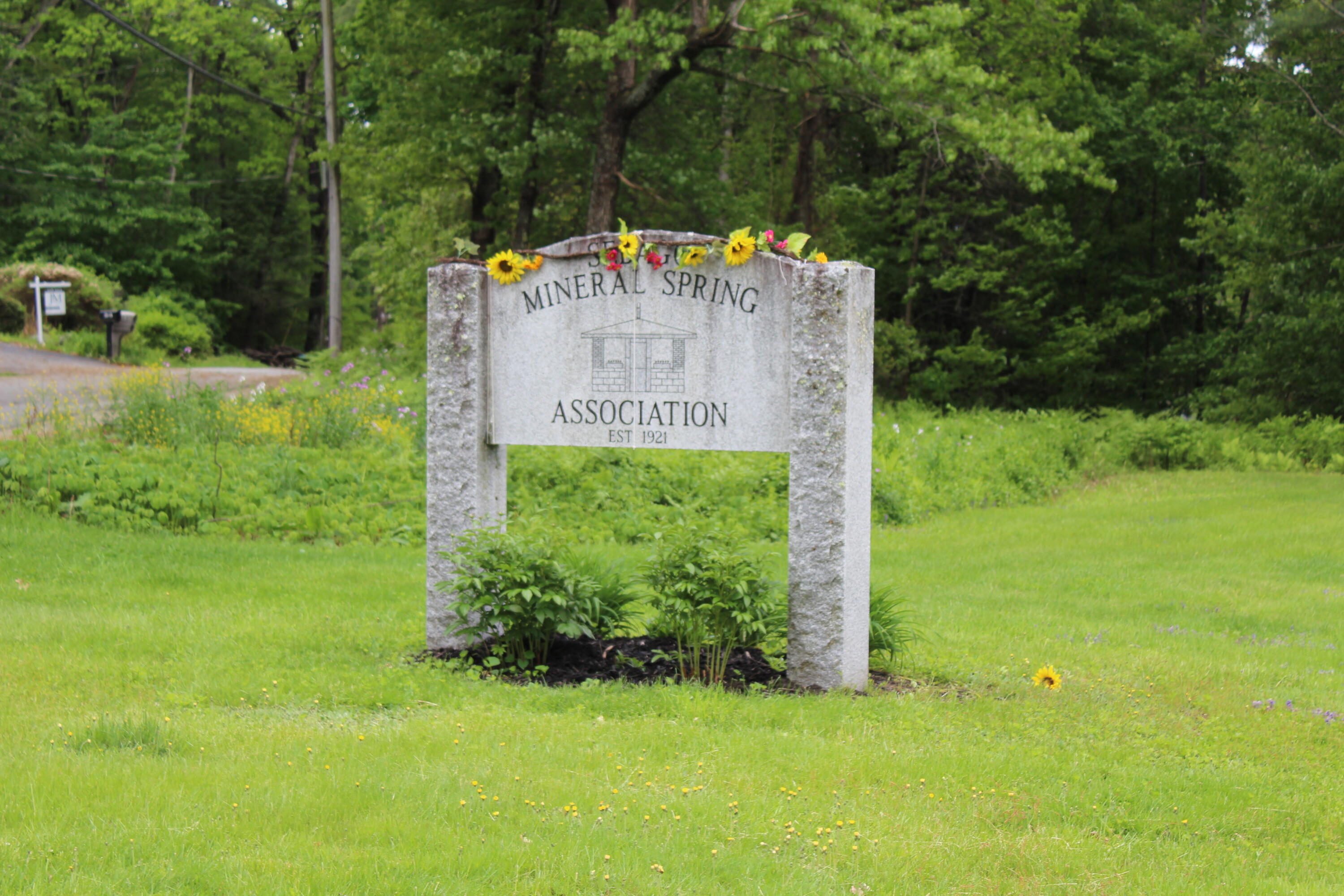 96 Mineral Spring Road Windham, ME 04062 - Photo 4 of 59 IMG_5900
