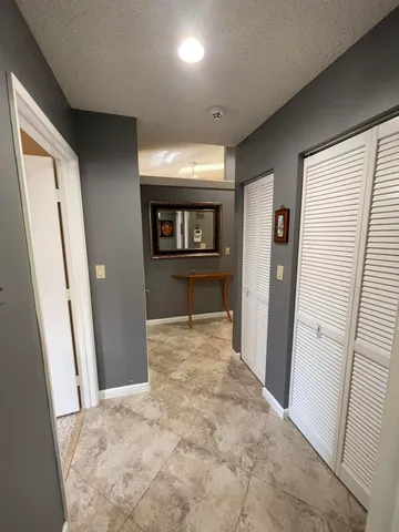 $399,000 | 6141 Sunny Pointe Circle, Unit B, Delray Beach, FL 33484