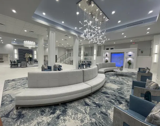 $399,000 | 6141 Sunny Pointe Circle, Unit B, Delray Beach, FL 33484