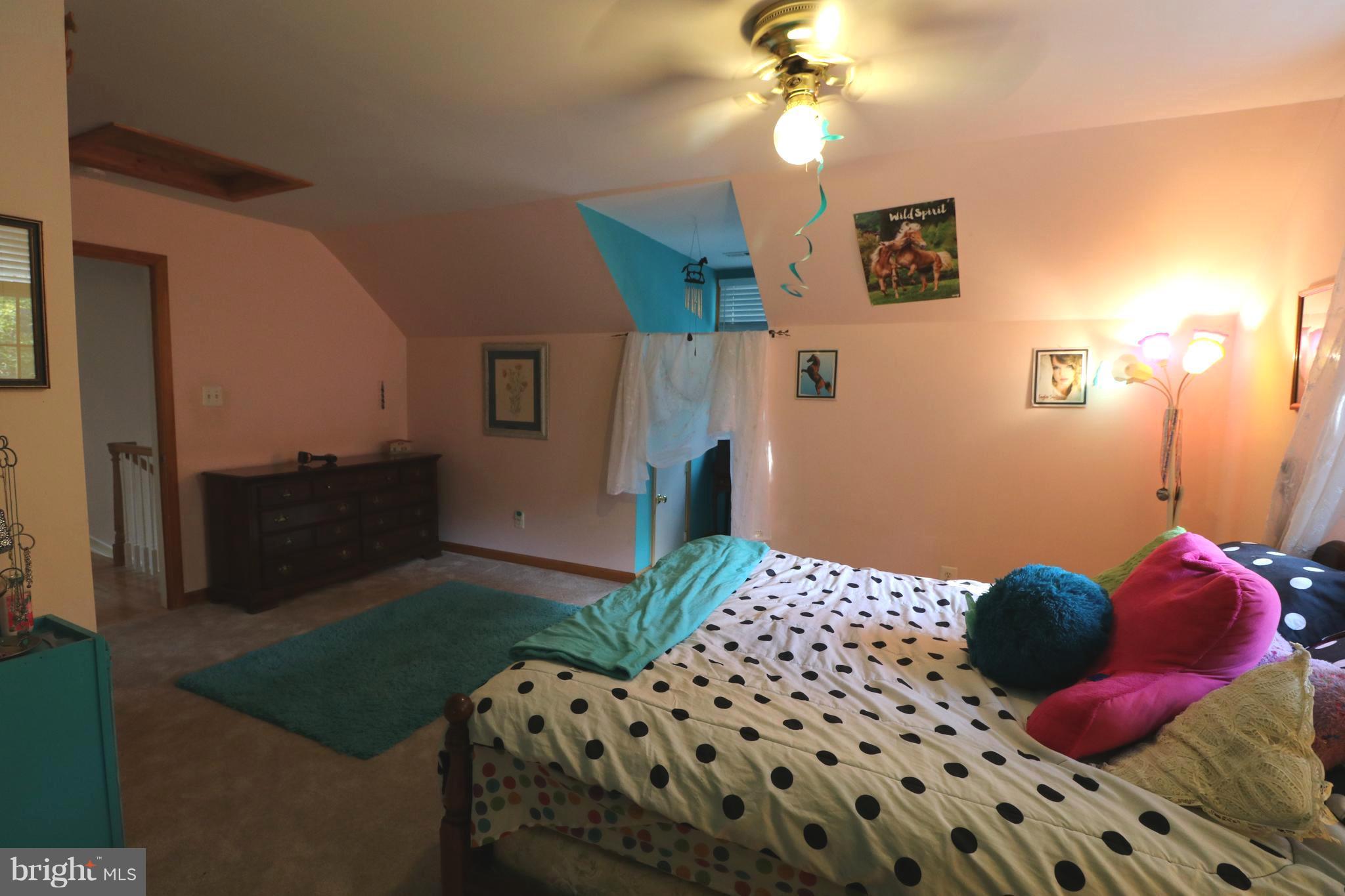 7001 Olinger Road Marshall, VA 20115 - Photo 14 of 22 Bedroom