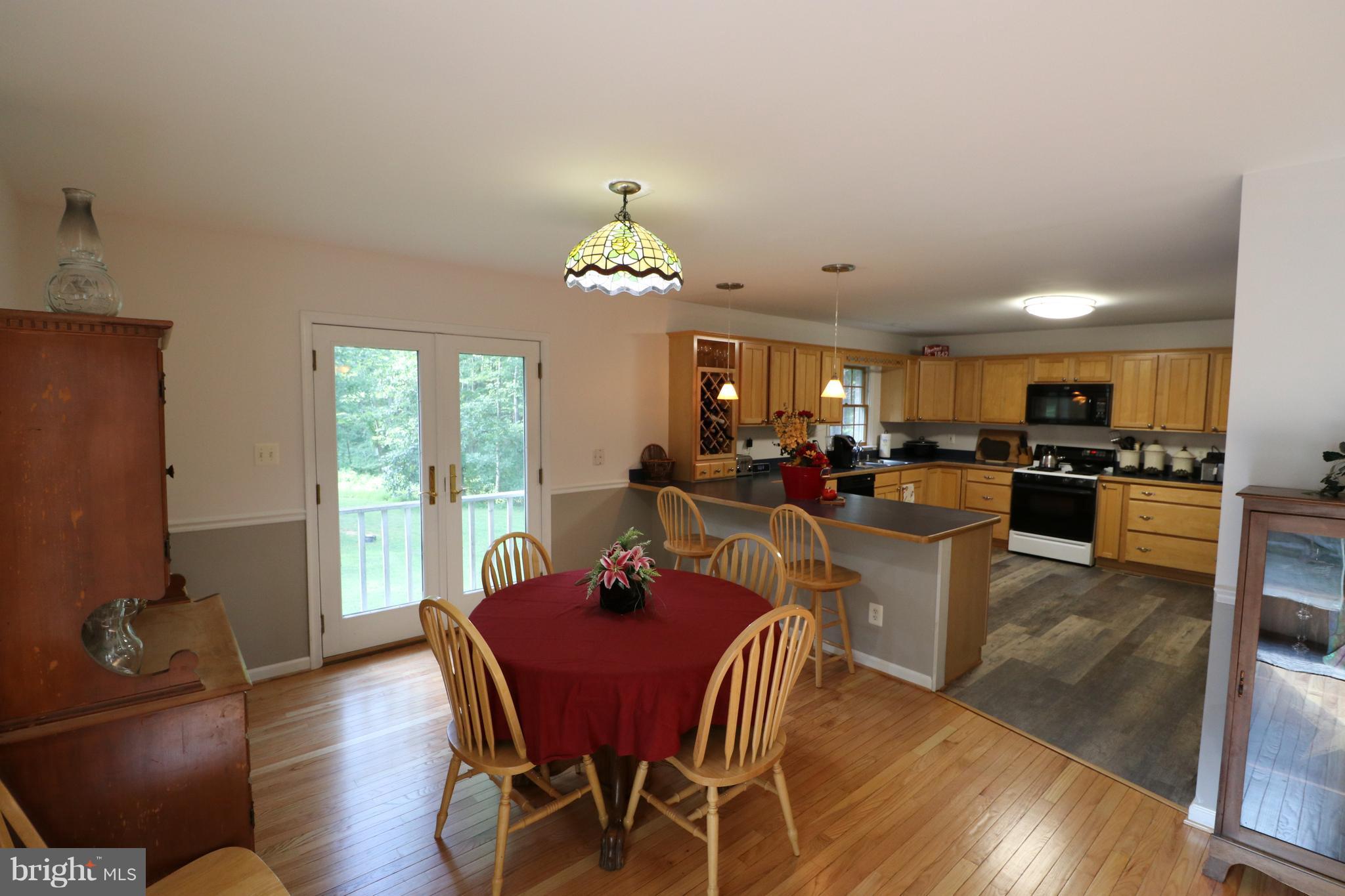 7001 Olinger Road Marshall, VA 20115 - Photo 4 of 22 Dining Room