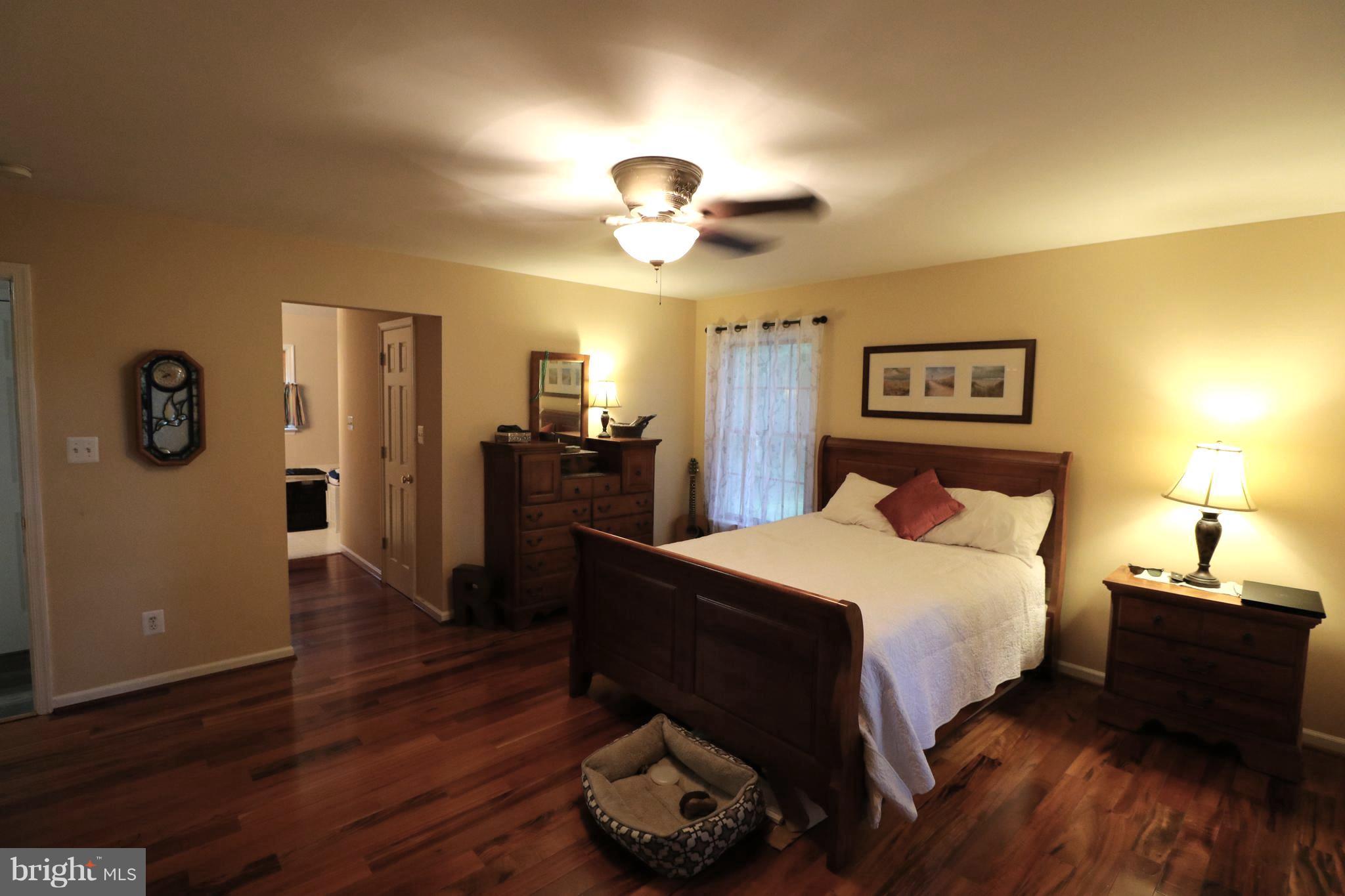 7001 Olinger Road Marshall, VA 20115 - Photo 7 of 22 Bedroom (Master)
