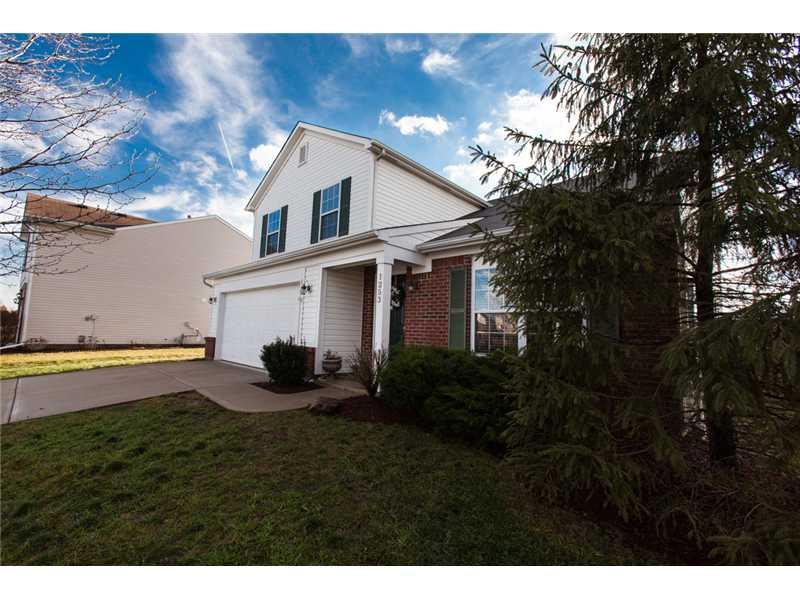 1253 Spring Ridge Circle Brownsburg, IN 46112 - Photo 2 of 24