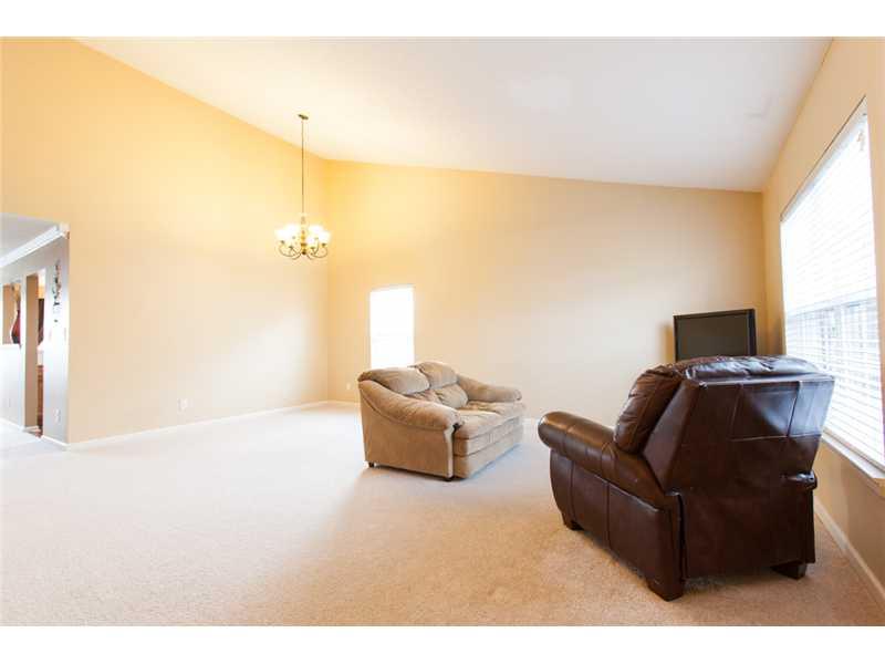 1253 Spring Ridge Circle Brownsburg, IN 46112 - Photo 3 of 24
