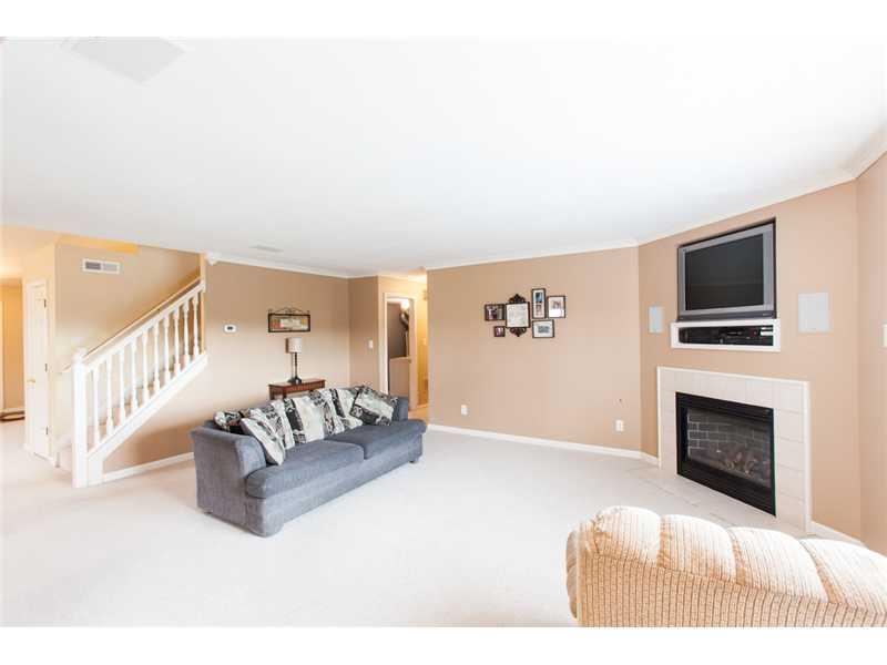 1253 Spring Ridge Circle Brownsburg, IN 46112 - Photo 10 of 24