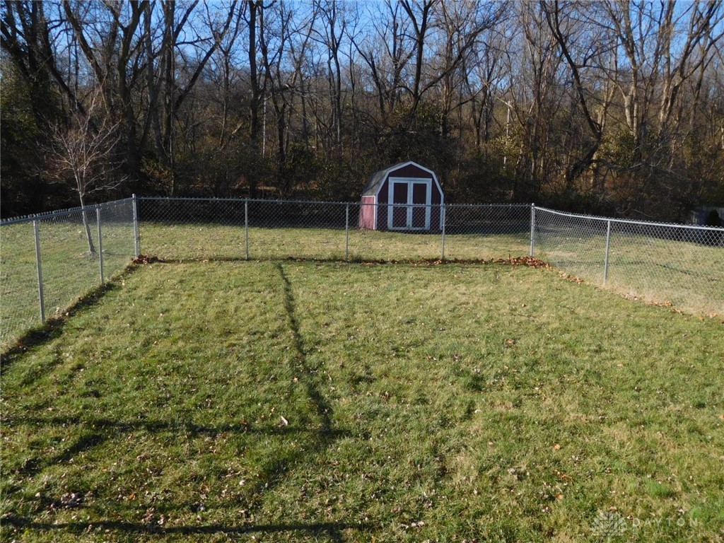 609 Blue Bell Road Dayton, OH 45431 - Photo 4 of 16 Gallery Image 4