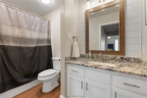 $355,000 | 2907 Broadmoor Drive, Bryan, TX 77802