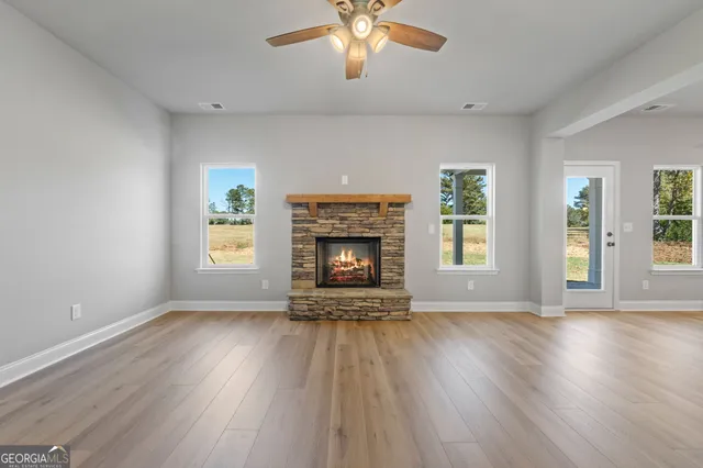 $339,900 | 1517 Cabin Creek Trail, Griffin, GA 30223