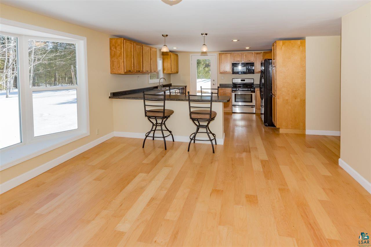 3020 Whiteside Road Duluth, MN 55804 - Photo 3 of 23