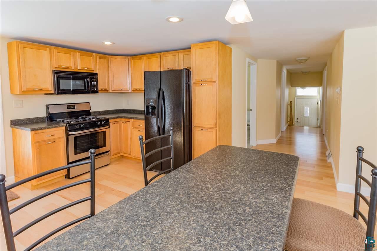 3020 Whiteside Road Duluth, MN 55804 - Photo 6 of 23