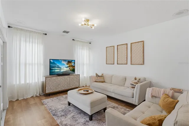 $595,000 | 6382 Golden Dewdrop Trail, Windermere, FL 34786