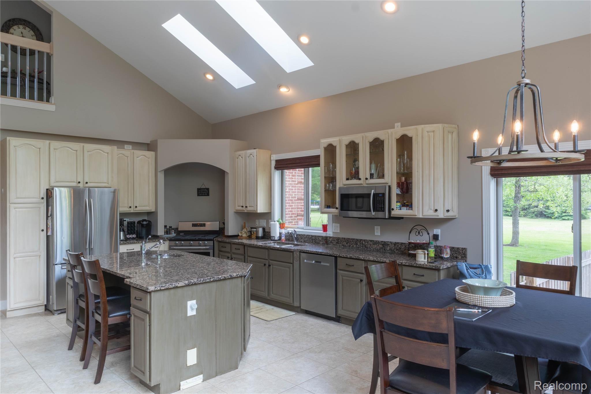60475 9 Mile Road South Lyon, MI 48178 - Photo 13 of 44 main kitchen.jpg