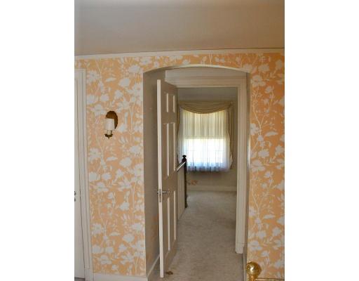 18 Spring Street Shrewsbury, MA 01545 - Photo 16 of 20 Gallery Image 16