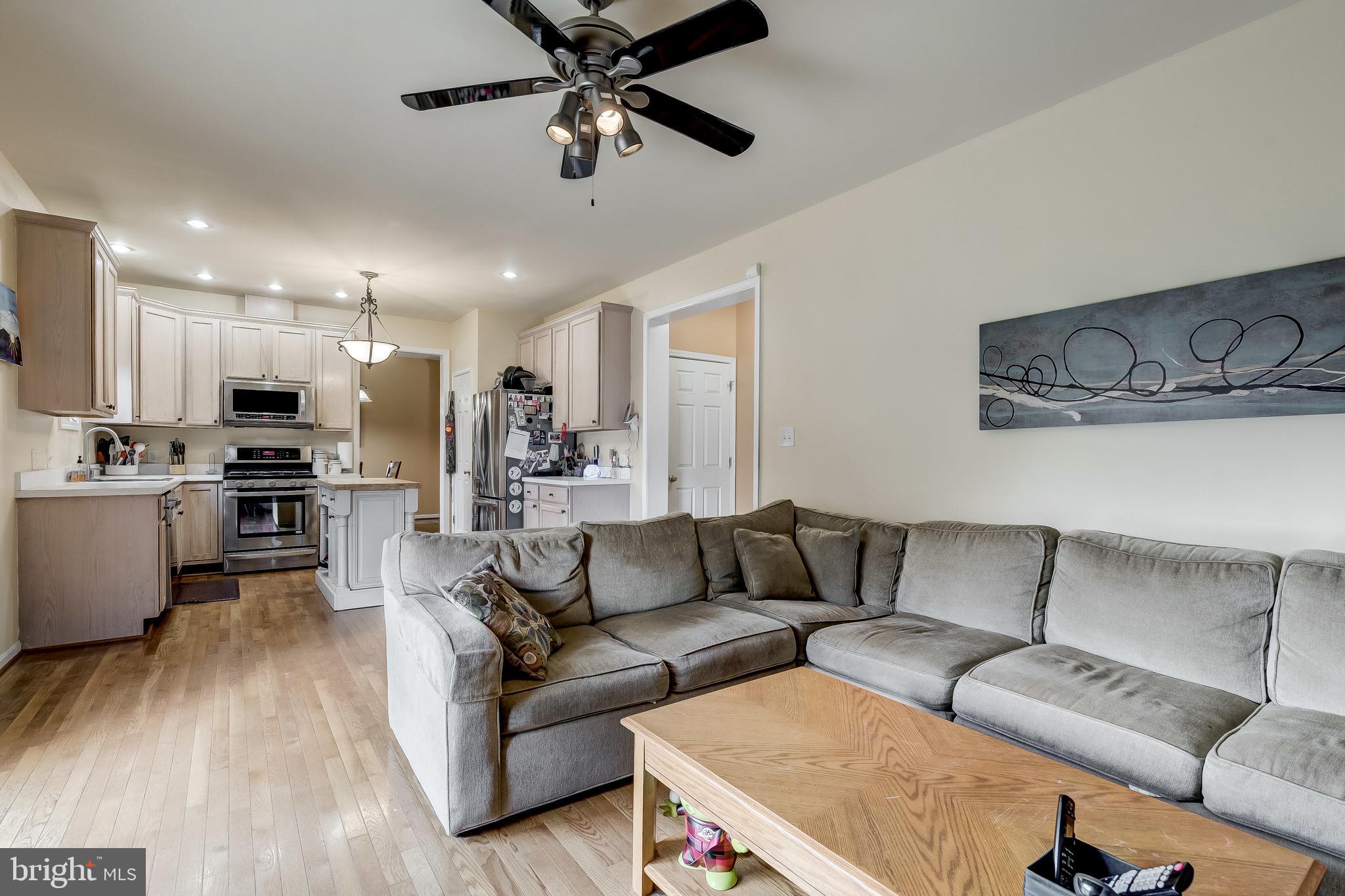 7804 Muncaster Mill Road Gaithersburg, MD 20877 - Photo 12 of 34 Family Room and Kitchen