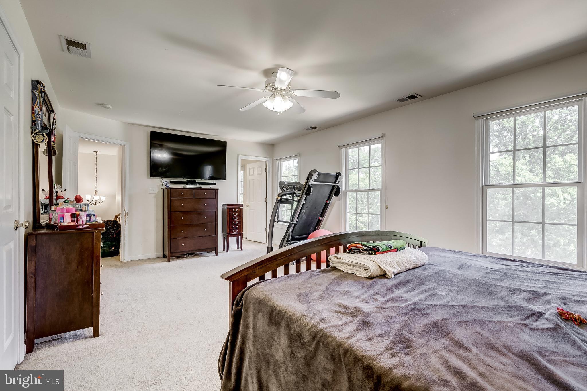 7804 Muncaster Mill Road Gaithersburg, MD 20877 - Photo 19 of 34 Very Large Owners Bedroom