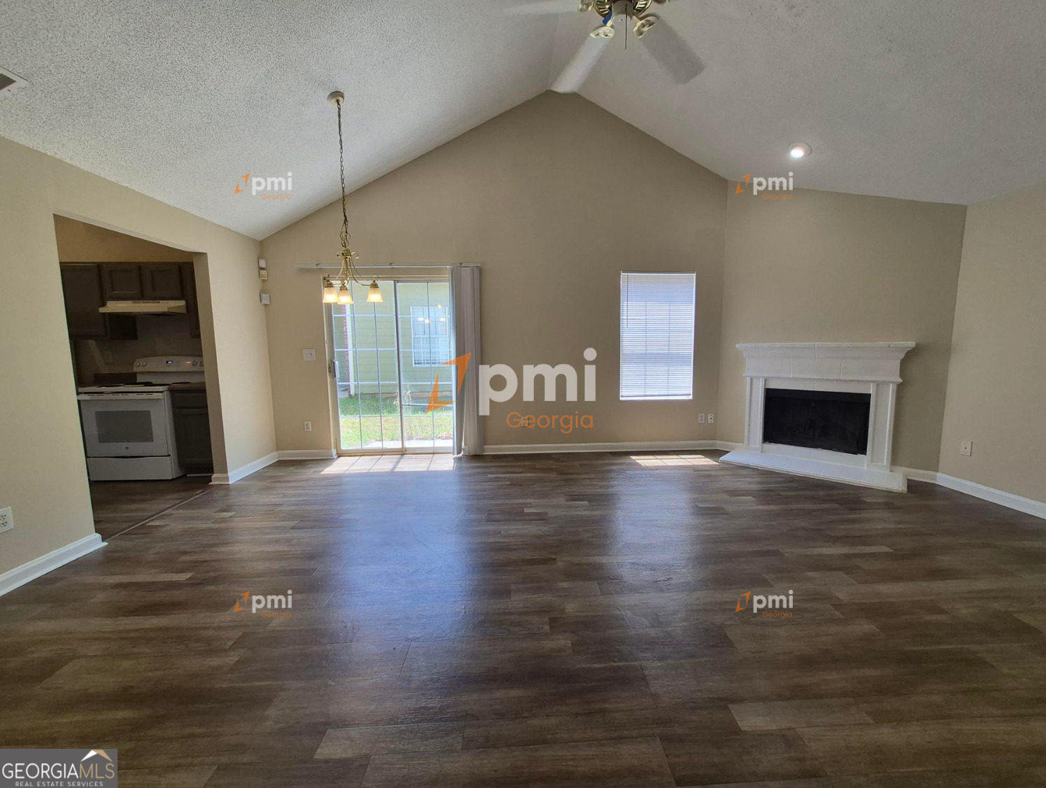 6215 Klondike River Road Lithonia, GA 30038 - Photo 4 of 14