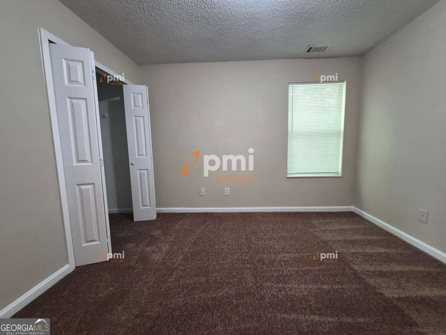 6215 Klondike River Road Lithonia, GA 30038 - Photo 8 of 14