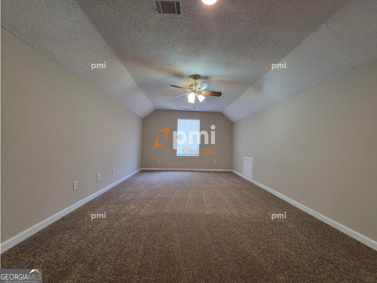 6215 Klondike River Road Lithonia, GA 30038 - Photo 9 of 14