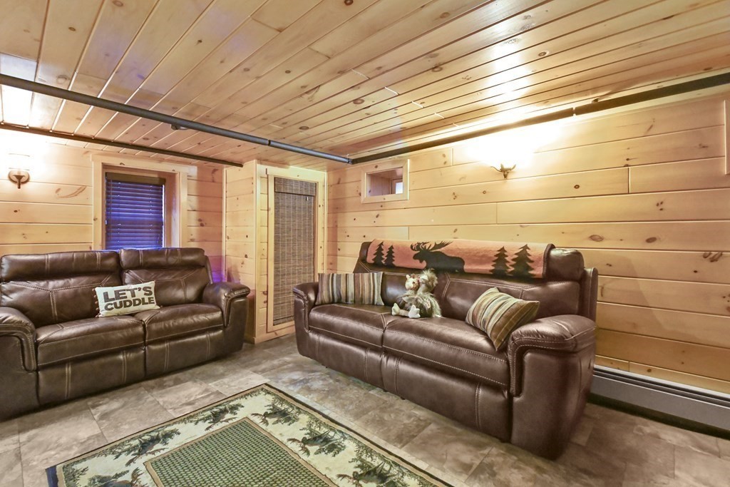 53 Chilmark Street Worcester, MA 01604 - Photo 22 of 36 Gallery Image 22