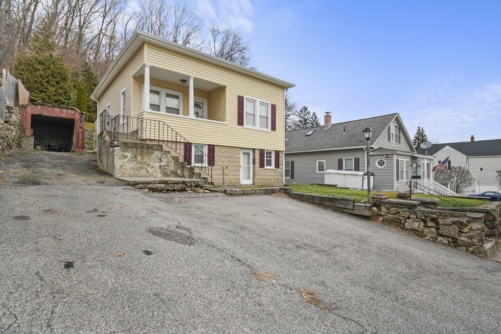 53 Chilmark Street Worcester, MA 01604 - Photo 25 of 36 Gallery Image 25