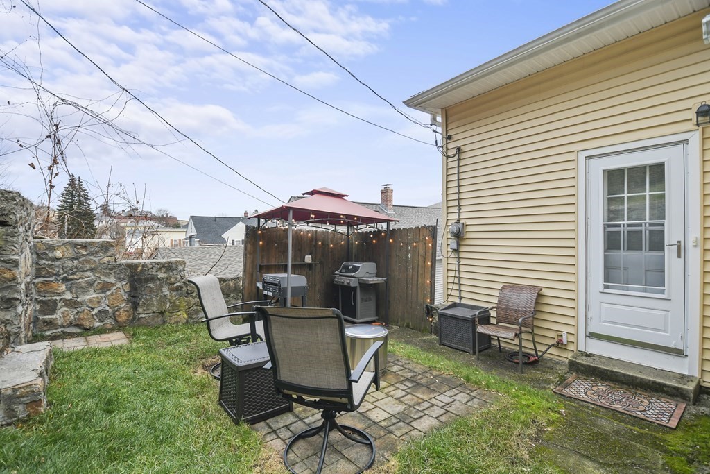 53 Chilmark Street Worcester, MA 01604 - Photo 29 of 36 Gallery Image 29