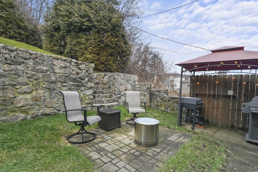 53 Chilmark Street Worcester, MA 01604 - Photo 31 of 36 Gallery Image 31