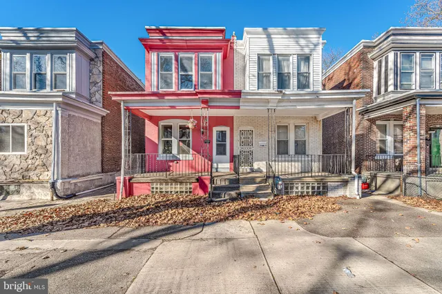 a view of front door of the house
