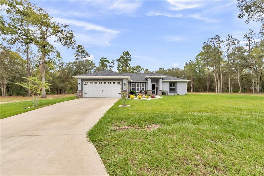 5620 Southwest 172nd Loop Ocala, FL 34473 - Photo 2 of 41