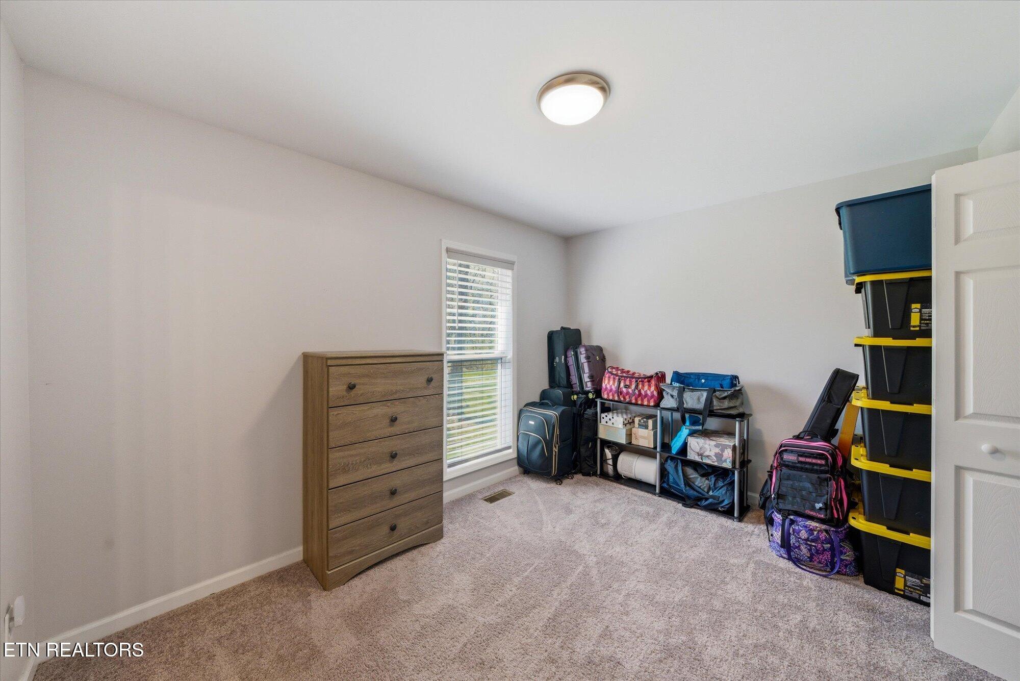 7831 Rollen Road Knoxville, TN 37920 - Photo 15 of 22 17-7831-Rollen-Rd-Knoxville-TN-17