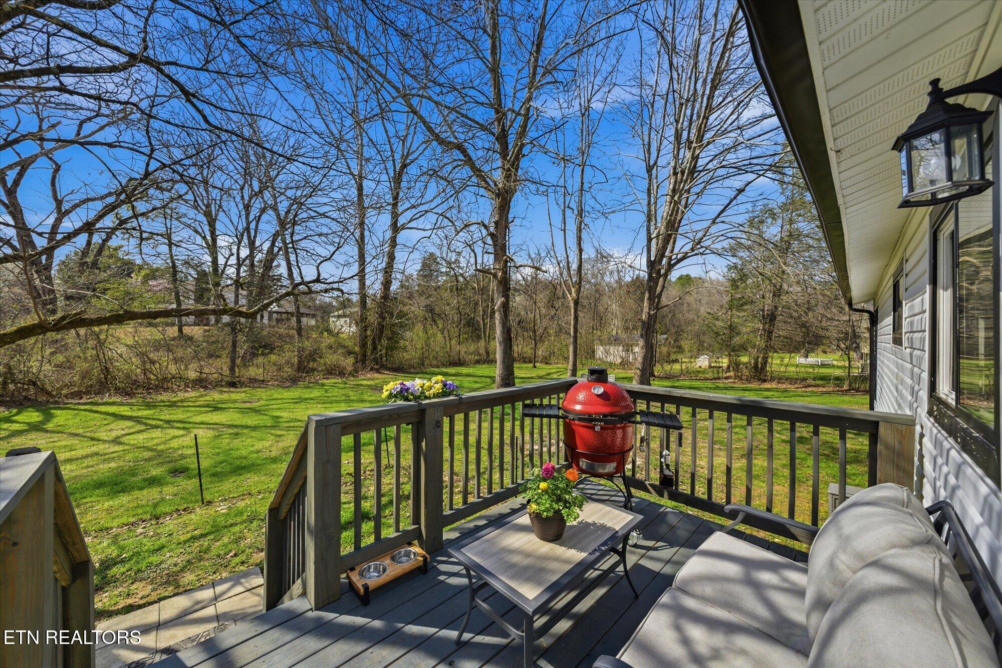 7831 Rollen Road Knoxville, TN 37920 - Photo 18 of 22 21-7831-Rollen-Rd-Knoxville-TN-21