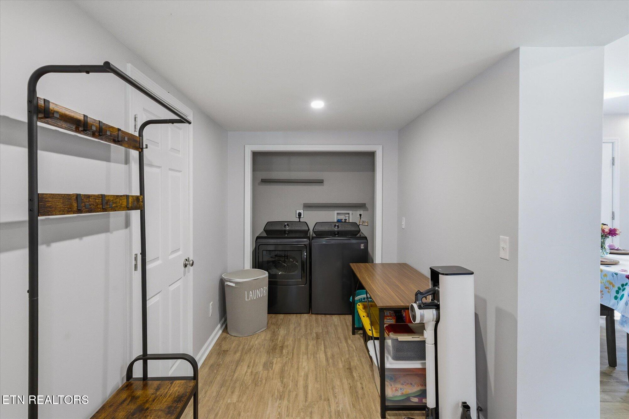 7831 Rollen Road Knoxville, TN 37920 - Photo 9 of 22 12-7831-Rollen-Rd-Knoxville-TN-12