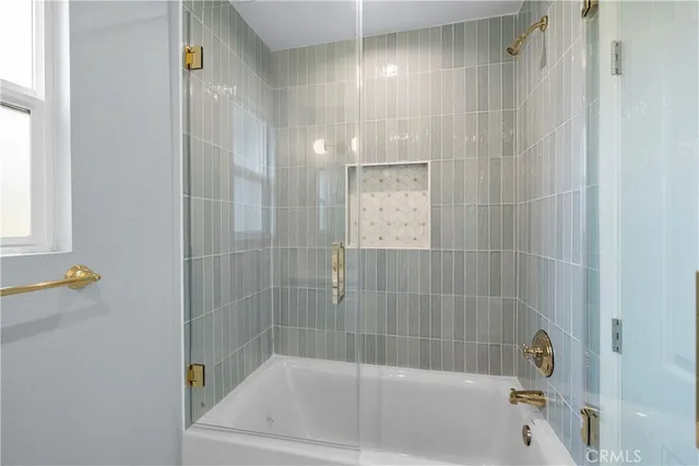 $1,249,000 | 8054 Cedros Avenue, Panorama City, CA 91402