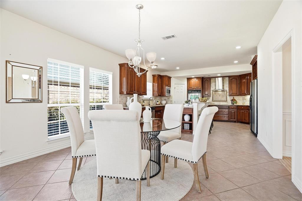 1825 Spinnaker Lane Azle, TX 76020 - Photo 12 of 40